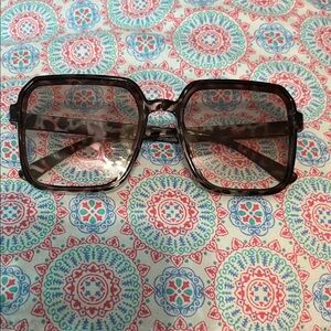 Stylish Brown Sunglasses